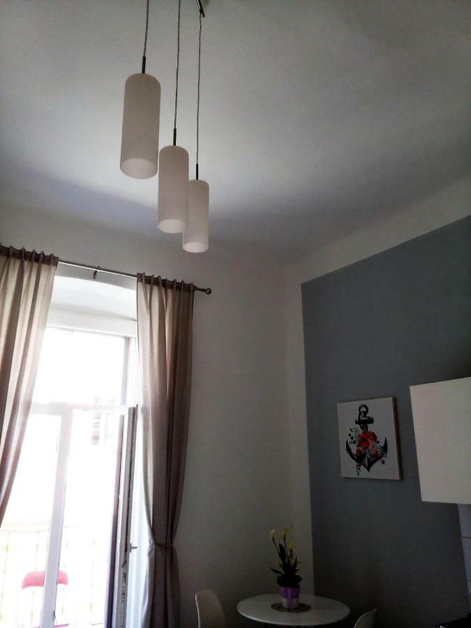 Studio In Pula Center Экстерьер фото